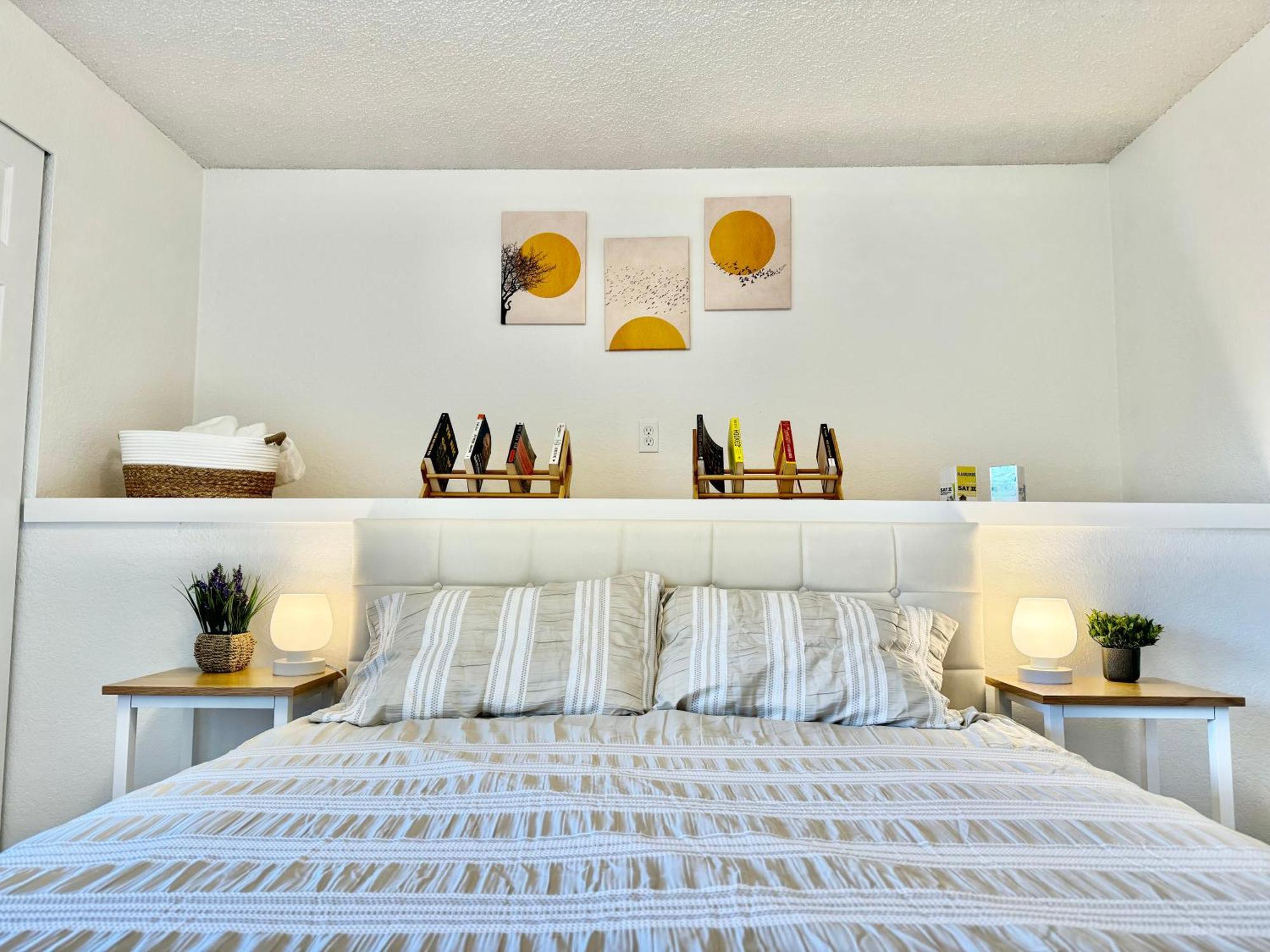 Besa Homestay Near Beach And Seatac Airport - Shared Bathroom With Max 2 Guests Des Moines Ngoại thất bức ảnh