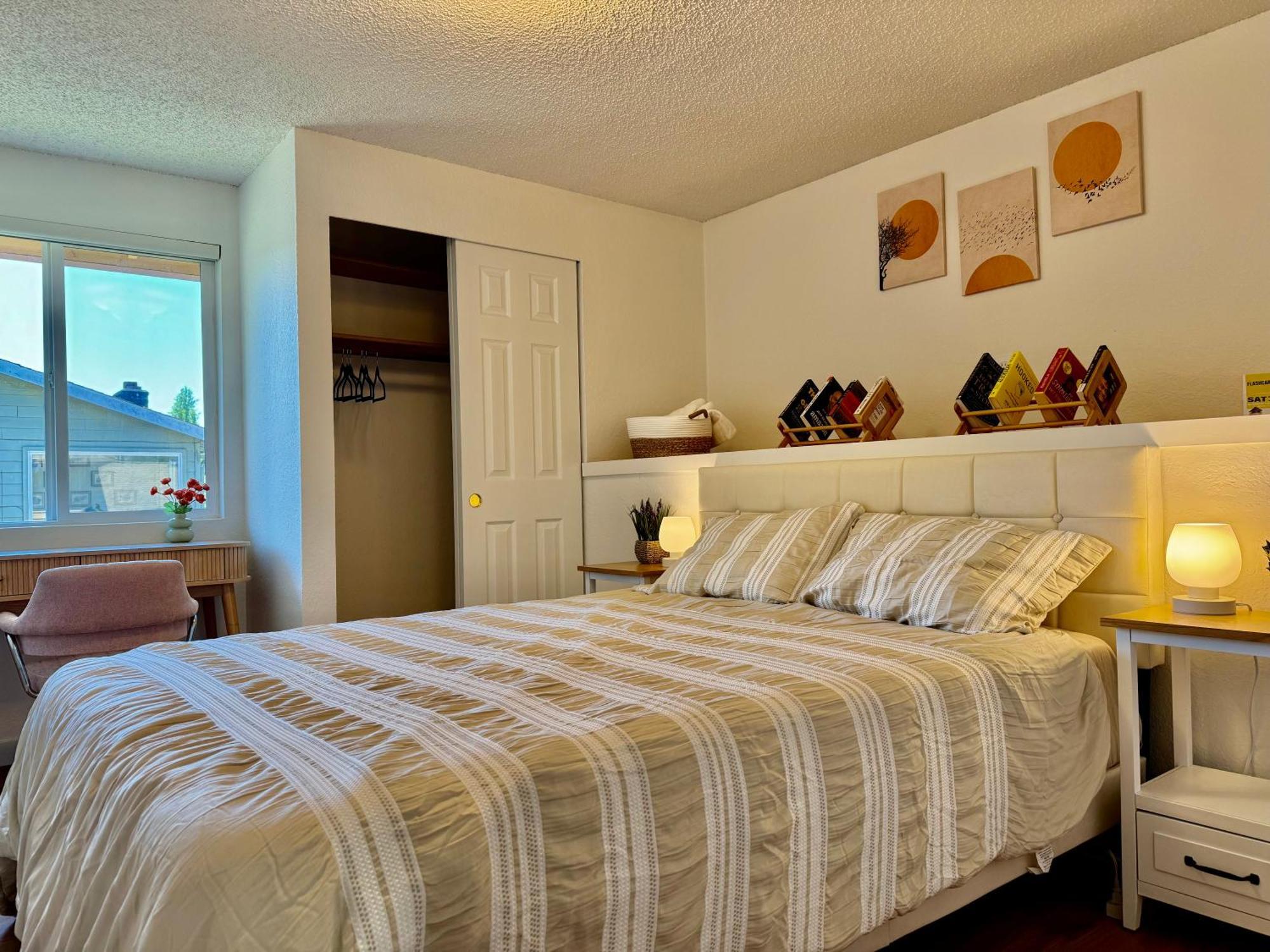 Besa Homestay Near Beach And Seatac Airport - Shared Bathroom With Max 2 Guests Des Moines Ngoại thất bức ảnh